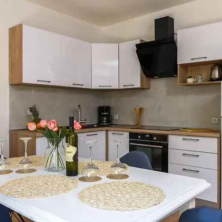 Mare Appartamento Traù